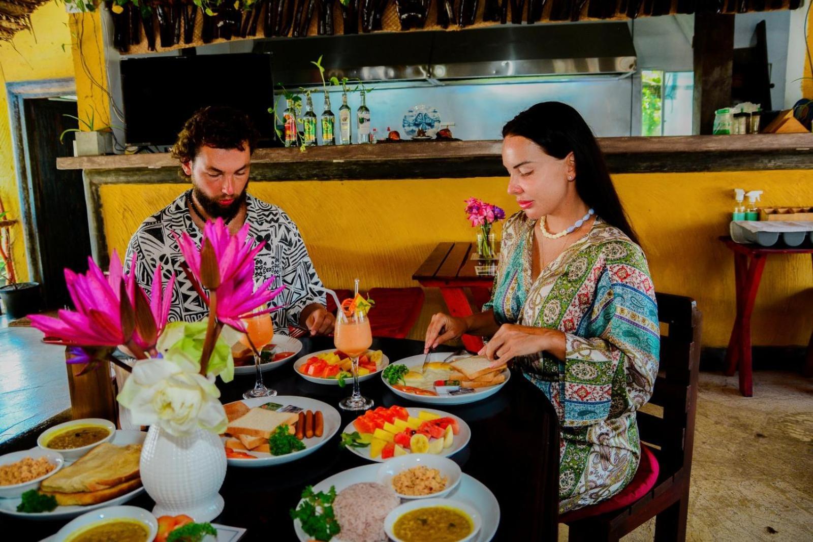 乌纳瓦图纳 Coconut Style Restaurant & Milinda Guest酒店 外观 照片